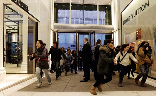 中国人境外奢侈品消费能力惊人